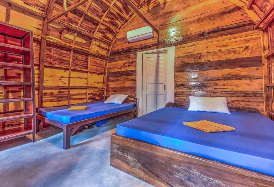 Bunna'S Jungle Hostel Kaoh Touch Kültér fotó