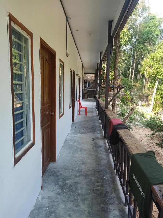 Bunna'S Jungle Hostel Kaoh Touch Kültér fotó
